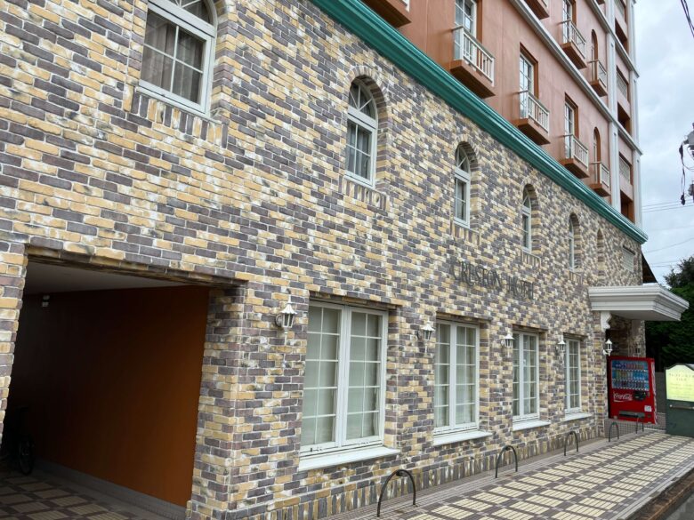 クレストンホテル